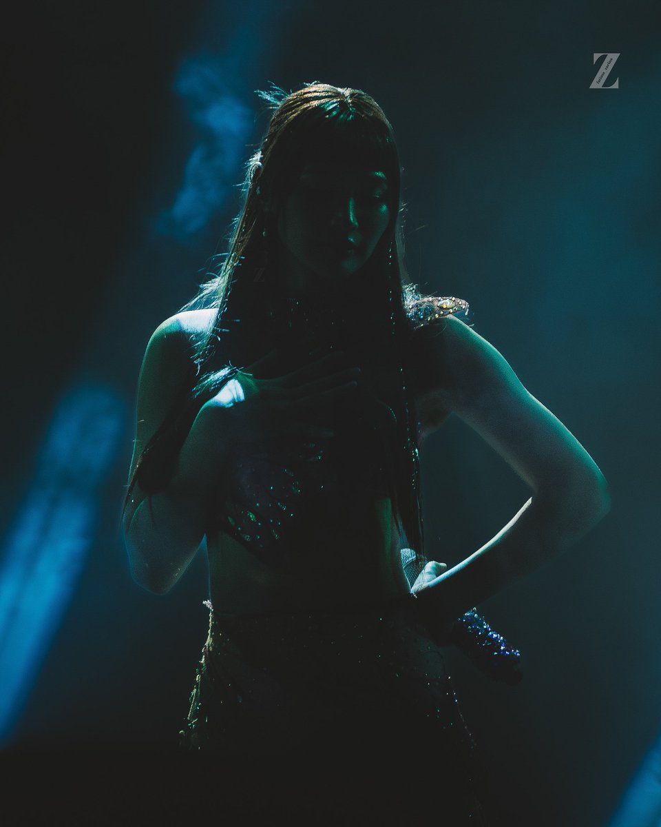 Bangs and Silhouettes
<a href="/bini_jhoanna/">Jhoanna Robles 🦋</a> 

Aurora Music Festival 2025 Day 2
05.04.2025 | Clark Global City

BINI HEADLINES AURORA FEST #BINIatAuroraMusicFest2025 #BINI 
#AURORAMUSICFESTCLARK2025 #EPICEVENTS