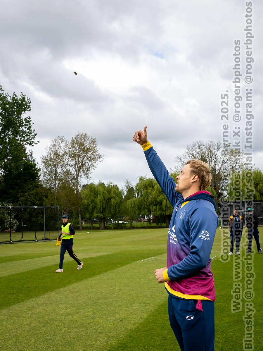 Roger Byrne (@rogerbphotos) on Twitter photo A new ground for me today by the Thames as I visit <a href="/AbingdonValeCC/">Abingdon Vale CC</a> to see <a href="/Oxoncb/">Oxfordshire Cricket</a> play <a href="/Devon_CCC/">Devon County Cricket Club</a> in the next round of <a href="/NCCA_uk/">NCCA (National Counties Cricket Association)</a> Trophy games. The temperature hasn't risen much since yesterday so I think I'll still need a coat and woolly hat for a day's photography!
#cricket A new ground for me today by the Thames as I visit <a href="/AbingdonValeCC/">Abingdon Vale CC</a> to see <a href="/Oxoncb/">Oxfordshire Cricket</a> play <a href="/Devon_CCC/">Devon County Cricket Club</a> in the next round of <a href="/NCCA_uk/">NCCA (National Counties Cricket Association)</a> Trophy games. The temperature hasn't risen much since yesterday so I think I'll still need a coat and woolly hat for a day's photography!
#cricket