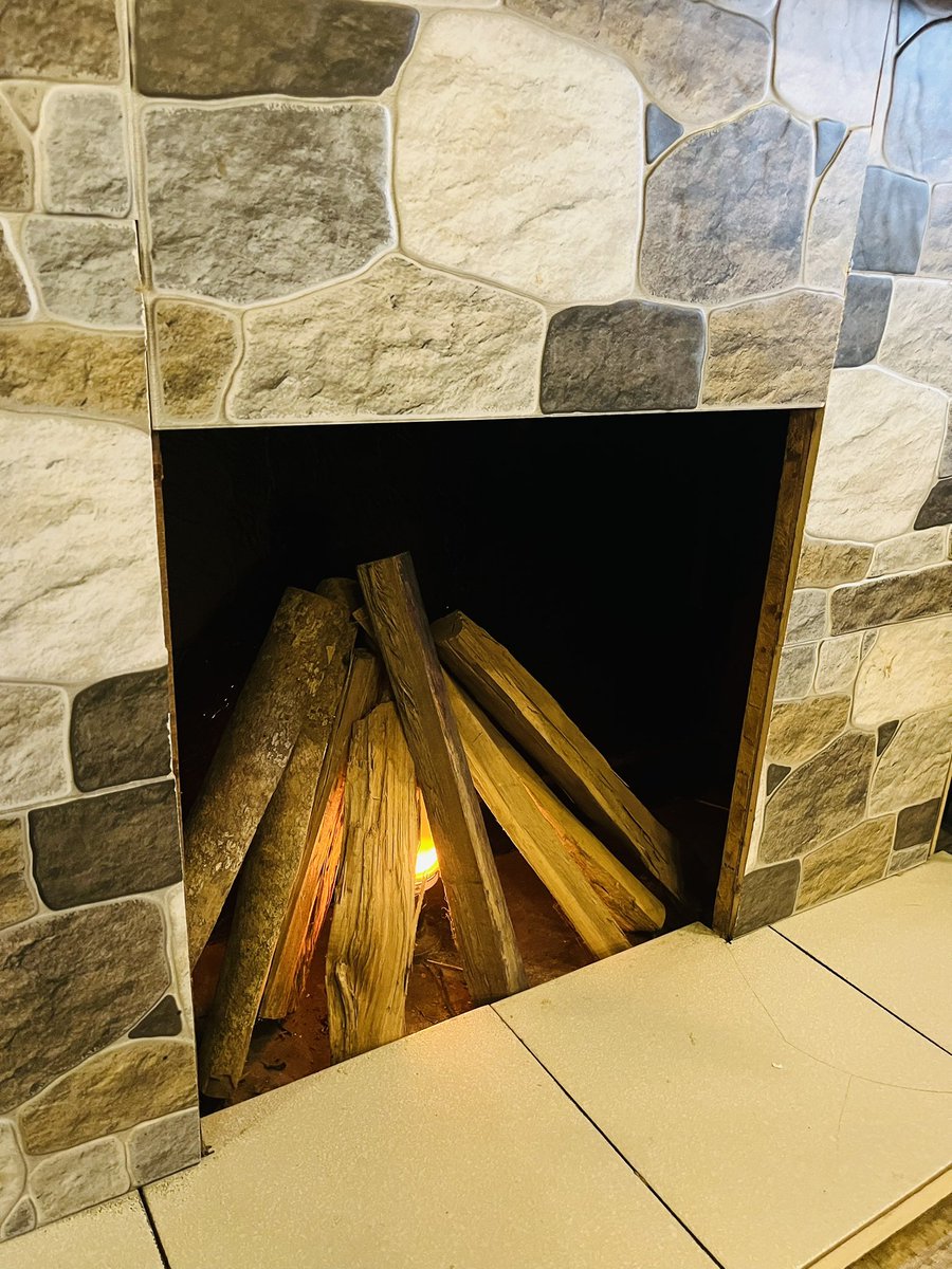 Starting the year with another venture. All glory and thanks to almighty for opening opportunities and blessing us inspite of so many challenges. 

Friends in Guwahati do drop by when you happen to visit anytime 😌