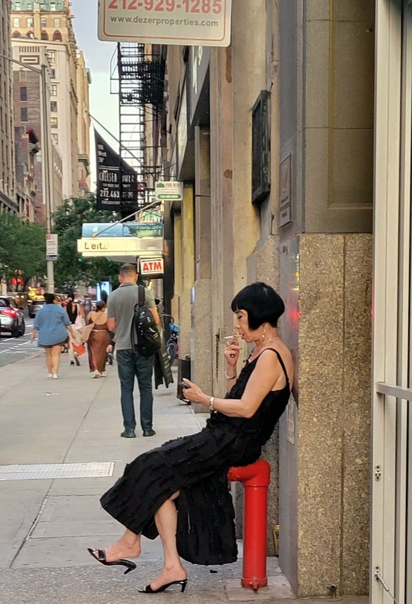 Graciela Lee Martinez, a Cuban-Chinese immigrant who arrived in the U.S. on one of the Peter Pan flights from Cuba at age thirteen. Her character in "The Garmentos" is inspired by a real person.
Seeking production (screenplay) publisher (book) 
#fashion #garmentindustry #story