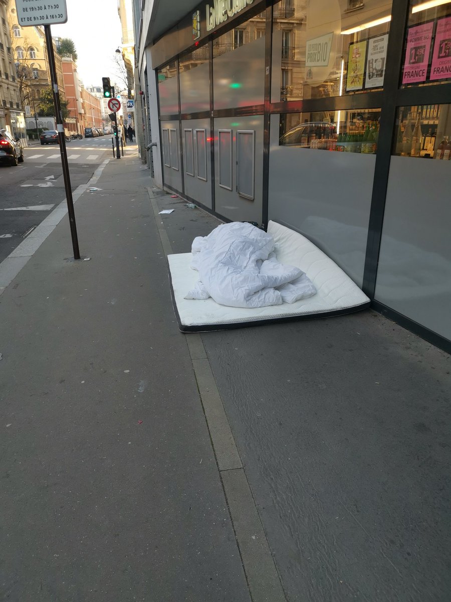 VIgoumenitsa's tweet image. #LaFranceDeMacron