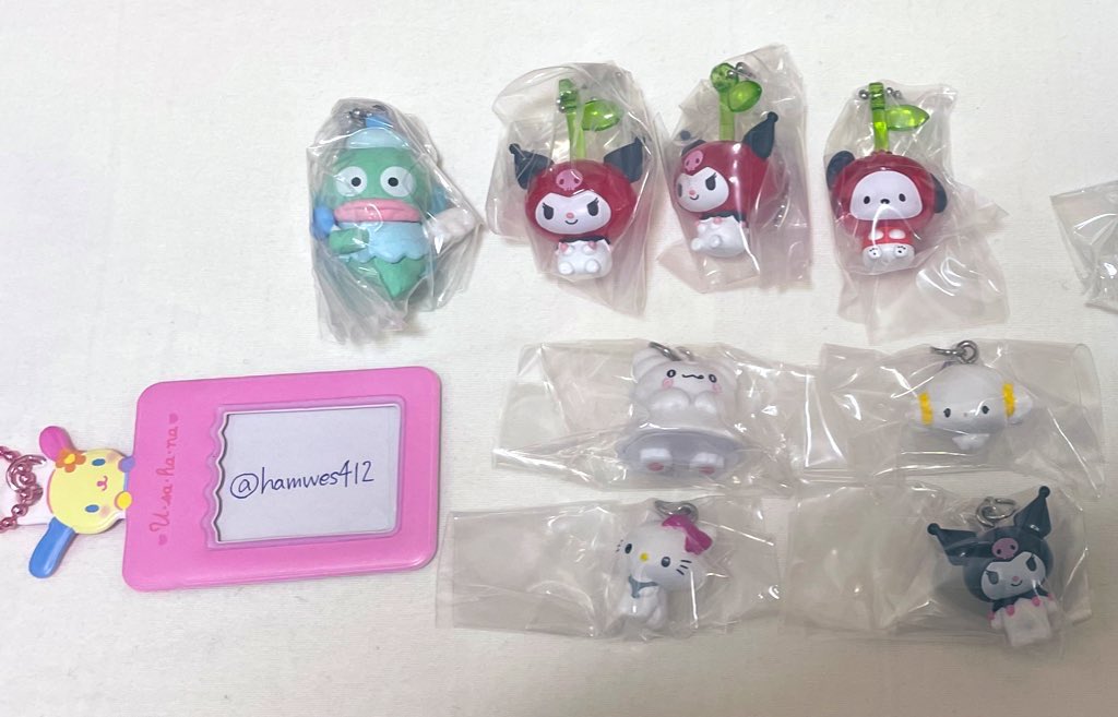 hamwes412's tweet photo. 【交換】サンリオ ガチャガチャ 
めじるしアクセサリー
なかよしさくらんぼスイング
夢みるエンジェルスイング2

譲▶︎画像１
求▶︎画像２、３、4の💖

郵送希望、異種交換可能です。
纏めて交換できる方優先で探しております。
お気軽にお声掛けください。 https://t.co/eRX77KBcWF