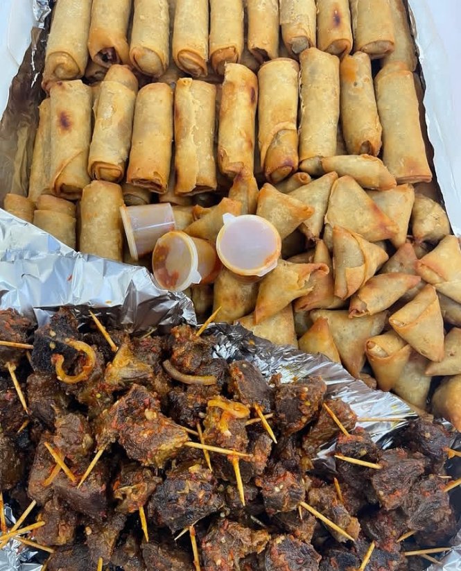 Happy New Week Champs 🤩 
As you go this week, don't forget GOD SEES.
GIVE YOUR BEST ALWAYS 💯
Wishing you best of luck this week ahead.

📌A subtle reminder... we're your best plug for anything Small Chops in Ekiti😉

#MondayMotivation #Smallchopsinekiti
