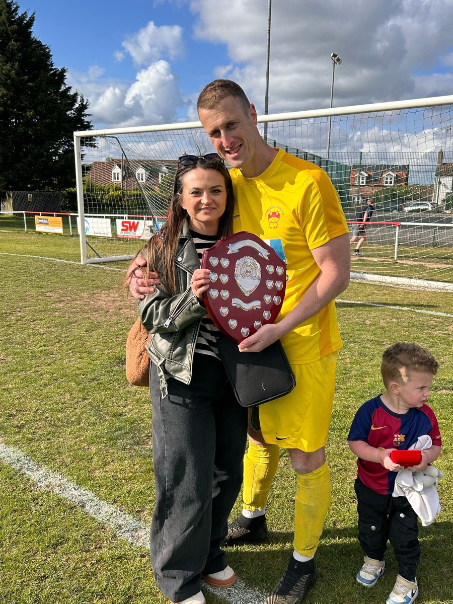 Duncan McAnally tweet media