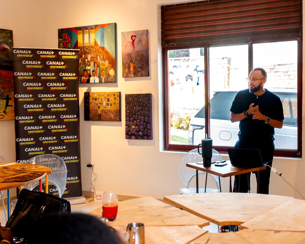 multimediahubRW's tweet photo. We are hosting the @CanalPlusRwanda @canalplus #CreativeTalents masterclass today at @multimediahubRW ! @malikshaffy is sharing tips on visual storytelling, Personal branding, and growing as a creative. https://t.co/rpy3YzCYJL