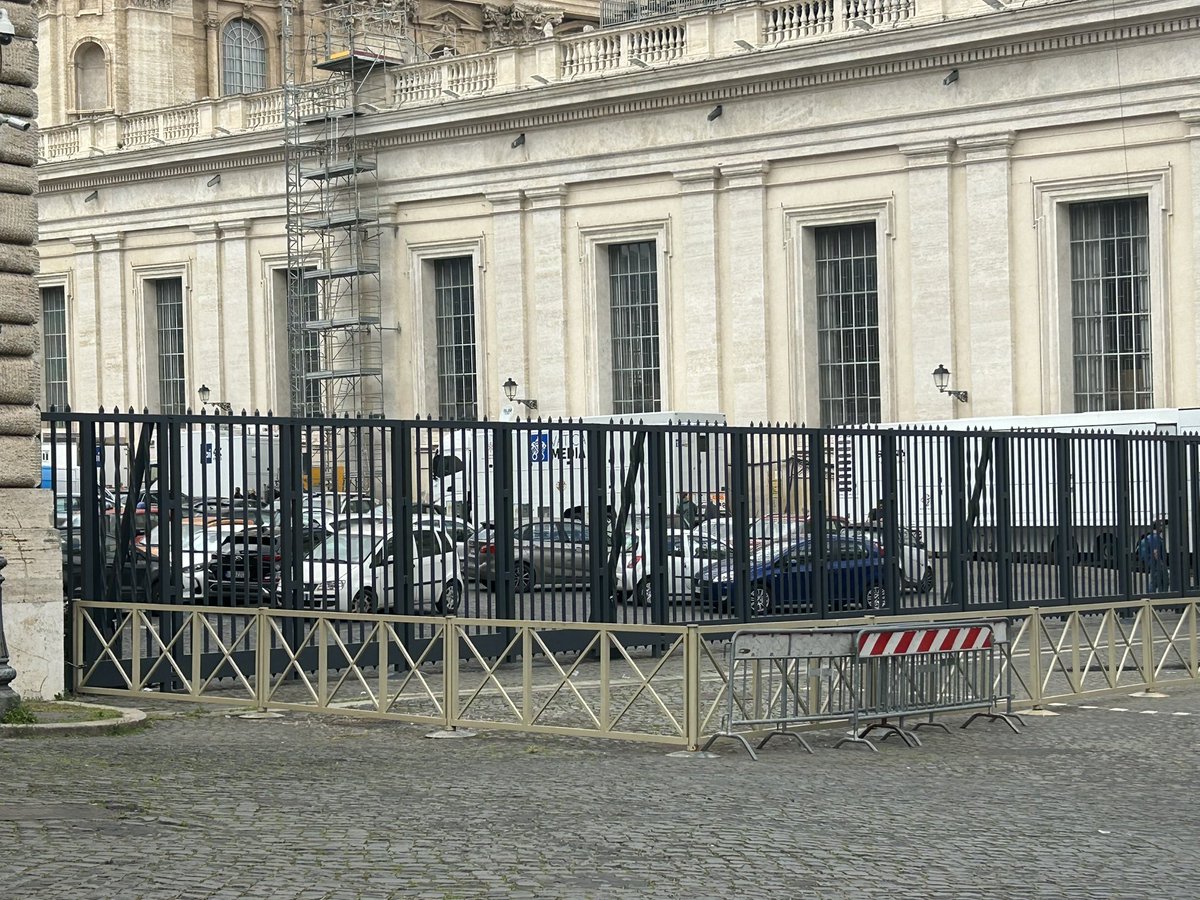 Milton Pérez Shemesh (@miltonperezshta) on Twitter photo Al menos 5 mil periodistas llegan a Roma para cubrir el #Conclave2025 que elegirá al nuevo papa <a href="/teleamazonasec/">Teleamazonas</a> Al menos 5 mil periodistas llegan a Roma para cubrir el #Conclave2025 que elegirá al nuevo papa <a href="/teleamazonasec/">Teleamazonas</a>