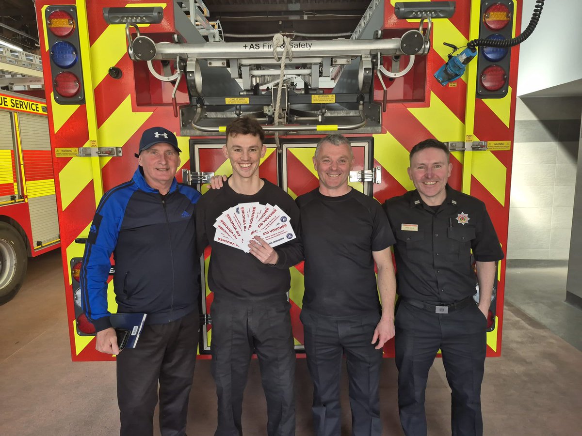 Big shoutout to Chairman Phil Blair who was out today handing over vouchers to the brave local firefighters who helped tackle the blaze at David Cox Butchers last year.

Massive respect to our local heroes! Finnart and David Cox are proud to be part of the East End community.