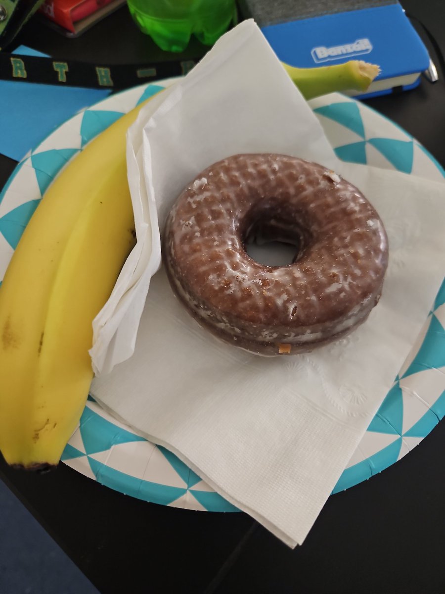 wbms_webb's tweet image. Thank you to the Archery 🏹 team for supplying the @wbmsboro staff breakfast and coffee/juice this morning #TeacherAppreciationWeek