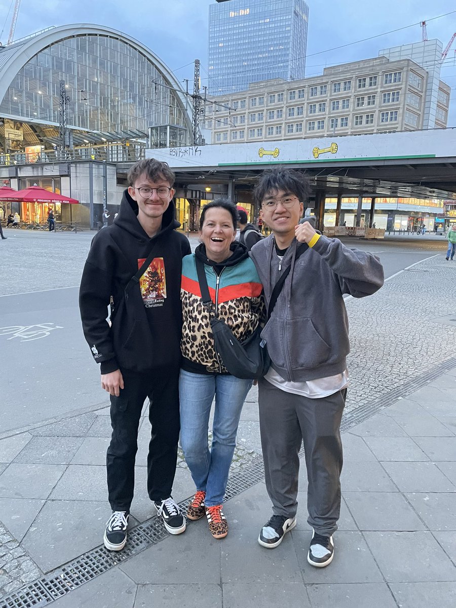 The Boys ❤️❤️❤️❤️ ☯️<a href="/LeosenVAL/">SGE Leosen</a> <a href="/disis_john/">SGE disisjohn</a>  i‘m very proud of you 

📸 by <a href="/bagofdooritos/">door</a>