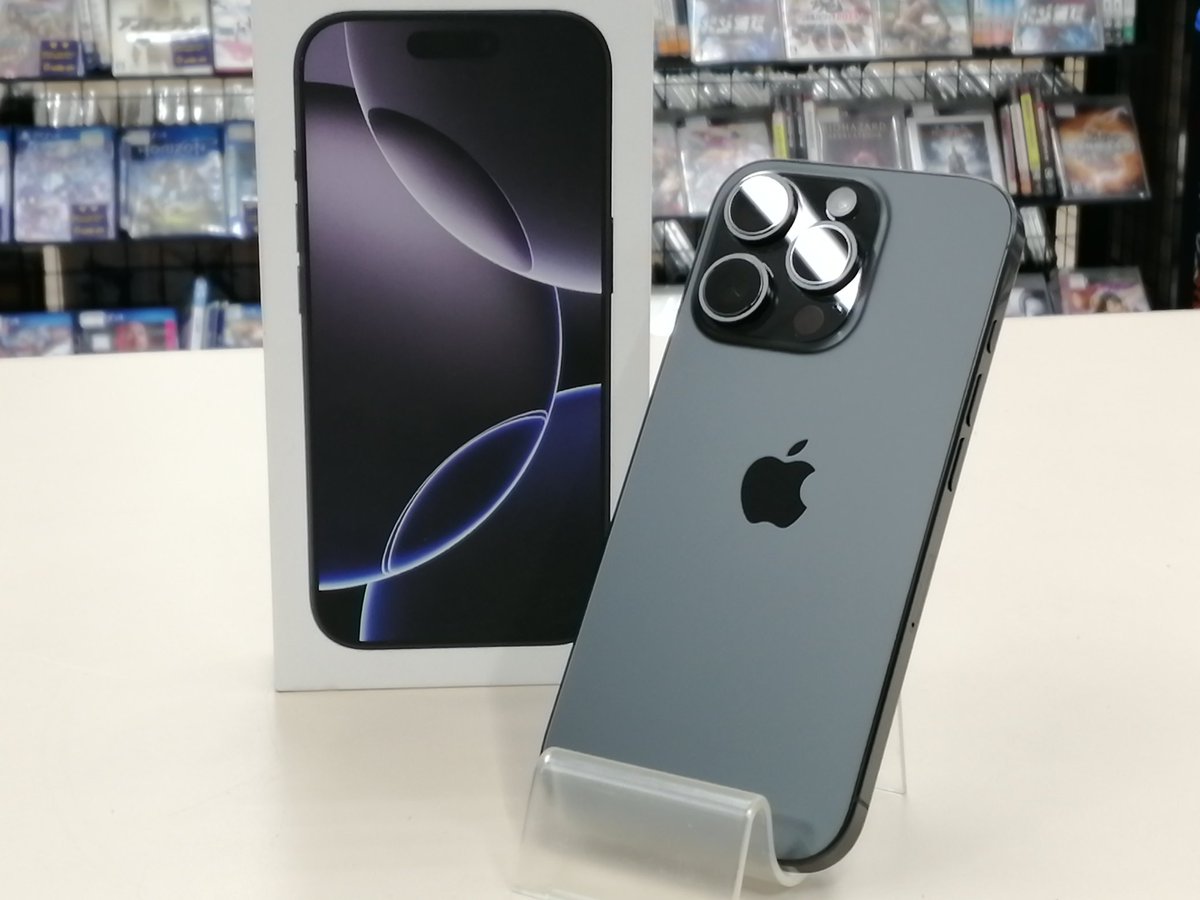 iPhone16Proをお売り頂きました✨
しかも256GBですよ！！！！！
Apple Intelligenceやカメラコントロールにも対応するゴリゴリハイエンドモデルです！！
オフモールにも掲載予定ですので皆様ぜひ😁😁
#ハードオフ
#そうiPhoneならね