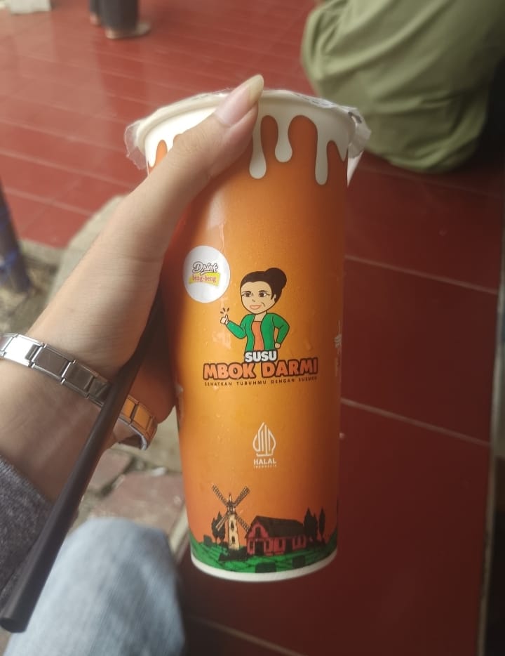 Enakk bgt ini Darmi drink beng beng bikin good mood juga 
#SehatkanMoodMu