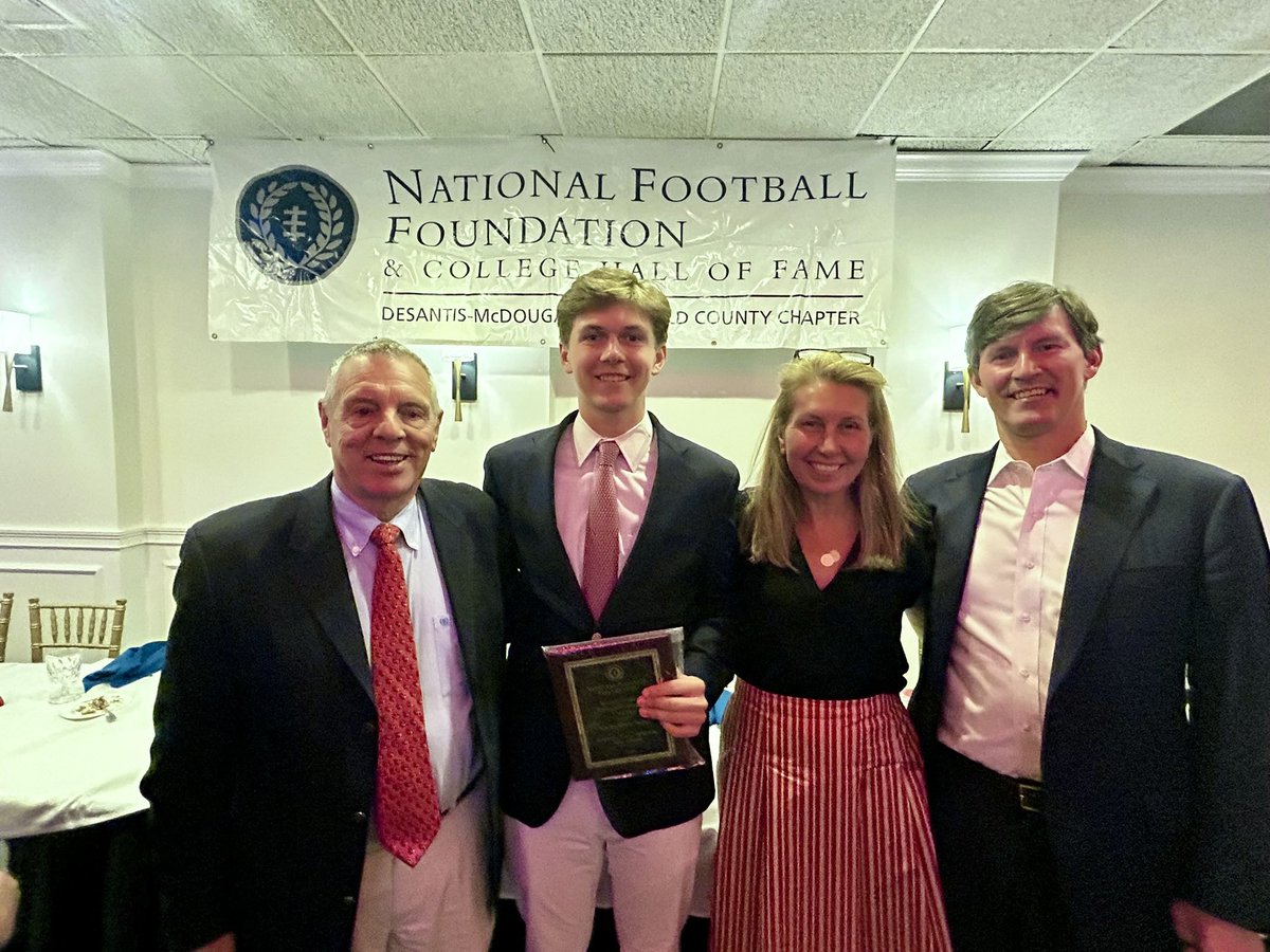 Great time last night at the National Football Foundation Banquet where we helped celebrate our Scholar Athlete Award winner and 2x State Championship-winning QB, Luke Robinson. #cthsfb