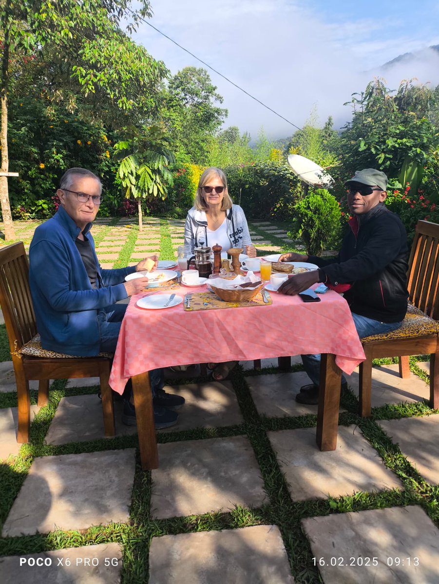 mg_adventures's tweet photo. Marta started her trip in Kibale, where she watched chimpanzees in the  forest. She then visited Queen Elizabeth NP, where she saw elephants, lions, and other animals. In Bwindi, she hiked to see mountain gorillas before  relaxing at the peaceful Lake Bunyonyi. 

#ugandasafari https://t.co/GqAOaJmW9w