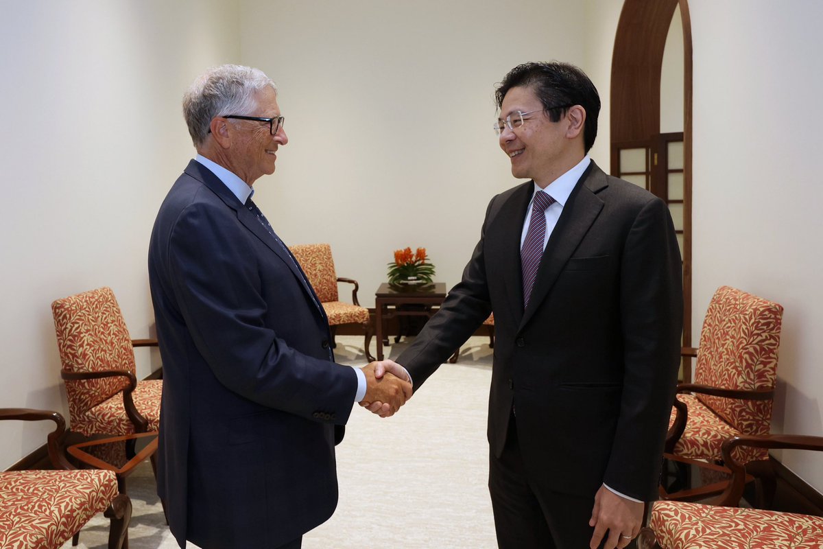 Lawrence Wong (@lawrencewongst) on Twitter photo Had a good meeting with <a href="/BillGates/">Bill Gates</a>, who just announced that the Gates Foundation will be setting up an office in Singapore. Had a good meeting with <a href="/BillGates/">Bill Gates</a>, who just announced that the Gates Foundation will be setting up an office in Singapore.
