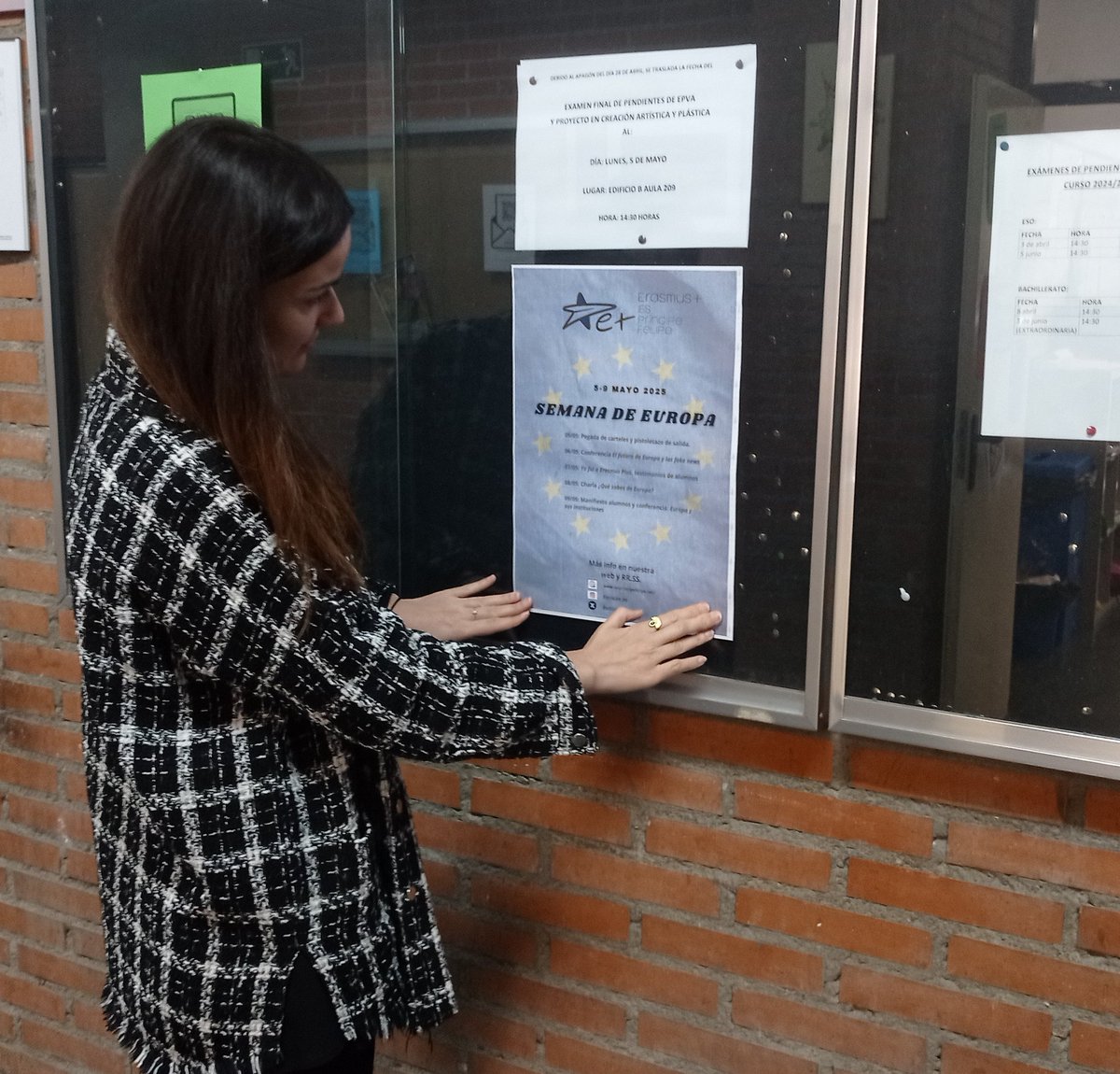 ¡Comienza la #SemanadeEuropa en el centro! Celebramos el #9demayo #DíadeEuropa con un programa de actos que busca fomentar los valores de la #UE en nuestros estudiantes <a href="/sepiegob/">SEPIE</a> #ErasmusPlus Más info aquí iesprincipefelipe.net/post/comienzan… ¡Porque Europa nos gusta y nos importa! #Madrid