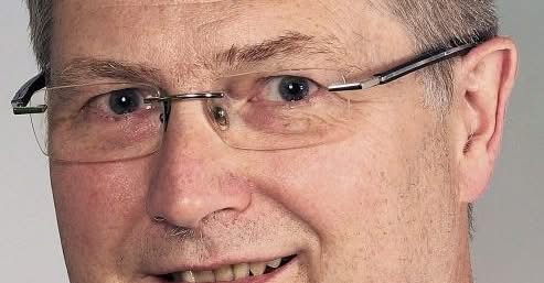 Wir trauern um unser INH-Gründungsmitglied

Dr. med. Wolfgang Vahle

der vor wenigen Tagen nach schwerer Krankheit im Alter von 69 Jahren verstorben ist.

Er war einer der  ersten, der den frühen Internetauftritt des INH mit Leben füllte ...