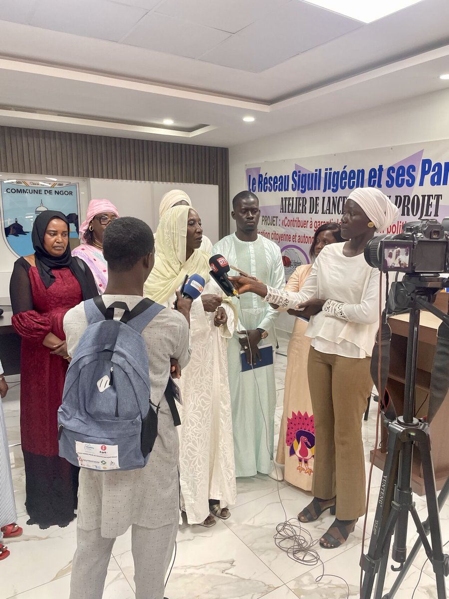 Retour en images sur le lancement du projet 
« Contribuer à garantir la participation politique des femmes, participation citoyenne et autonomie des femmes dans la commune de Ngor » le vendredi 25 avril 2025 à la mairie de Ngor.
#RSJ
#SiggilJigeen