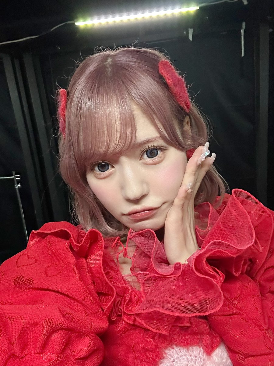 =LOVE 諸橋沙夏 直筆 チュウ アリーナツアー2025 黒衣裳 LOVE ARENA TOUR 2025諸橋沙夏コンプ 黒衣装 - メルカリ