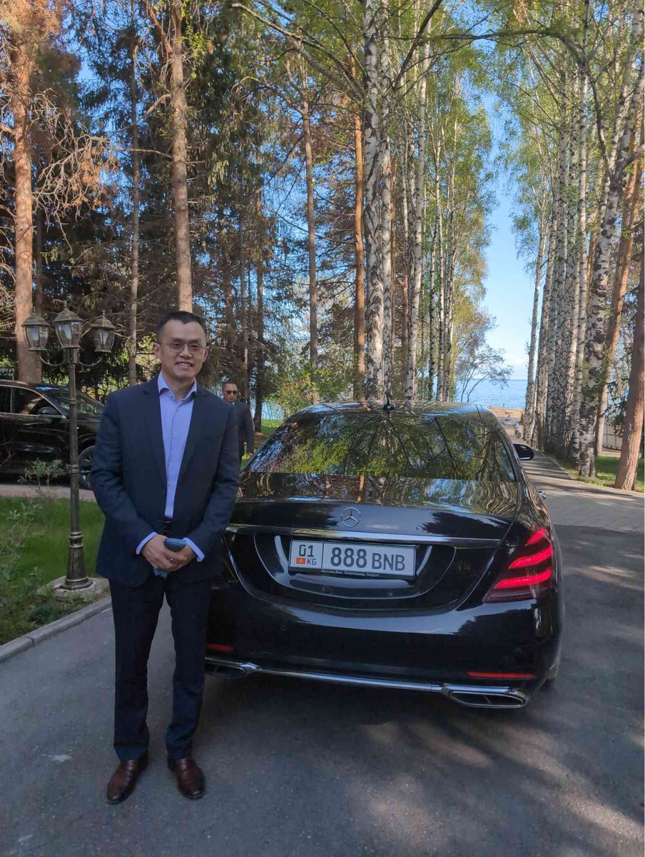 CZ 建议吉尔吉斯斯坦储备BTC 和BNB 作为国家战略资产币安@binance 创始人赵长鹏@cz_binance  发文表示他已建议吉尔吉斯斯坦储备比特币(BTC) 和币安币(
