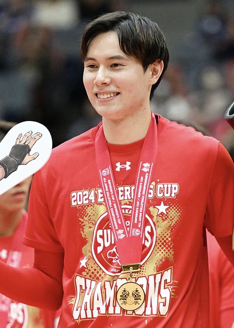 synchren's tweet image. Double 👑 #髙橋藍 選手