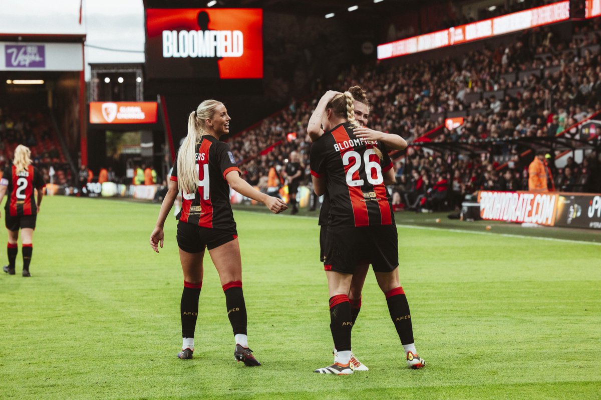 ErinBloomfield9's tweet photo. AFC Bournemouth firstly thank you to my teammates, staff and fans for giving me the best year and a half. Although I don't know what the next chapter looks like, everything happens for a reason and l'm leaving a better player and person. Looking for to whatever comes next ❤️🍒 https://t.co/HLsAmmRi63