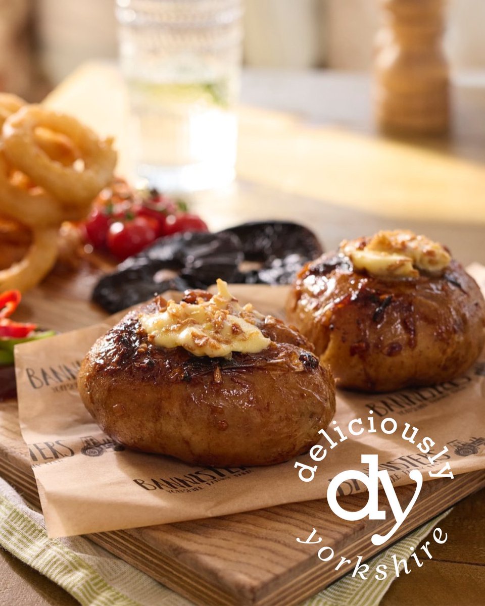 Deliciously Yorkshire (@local_food) on Twitter photo A new take on a British classic, this Flat Iron ‘Steaked’ Potato created by Chef Stephanie Moon and family-owned <a href="/bannistersfarm/">Bannisters Yorkshire Family Farm</a> is an inventive spin on a lunchtime staple.
deliciouslyorkshire.co.uk/recipes/flat-i…
#yorkshirefoodanddrink #dy #DeliciouslyYorkshire A new take on a British classic, this Flat Iron ‘Steaked’ Potato created by Chef Stephanie Moon and family-owned <a href="/bannistersfarm/">Bannisters Yorkshire Family Farm</a> is an inventive spin on a lunchtime staple.
deliciouslyorkshire.co.uk/recipes/flat-i…
#yorkshirefoodanddrink #dy #DeliciouslyYorkshire