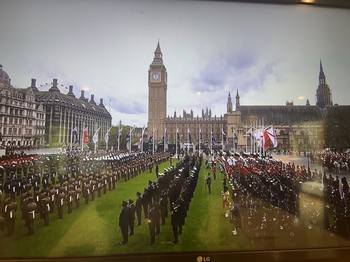 ⁦<a href="/BBCLookNorth/">BBC Yorkshire</a>⁩ ⁦<a href="/looknorthBBC/">BBC East Yorkshire</a>⁩ ⁦<a href="/bbcpaddy/">Paddy O'Connell</a>⁩ So glad it is the dulcet tones and warm fireside manner of ⁦<a href="/bbcpaddy/">Paddy O'Connell</a>⁩ who is the voice of the Nation’s  anniversaries and ceremonies #BBCOne