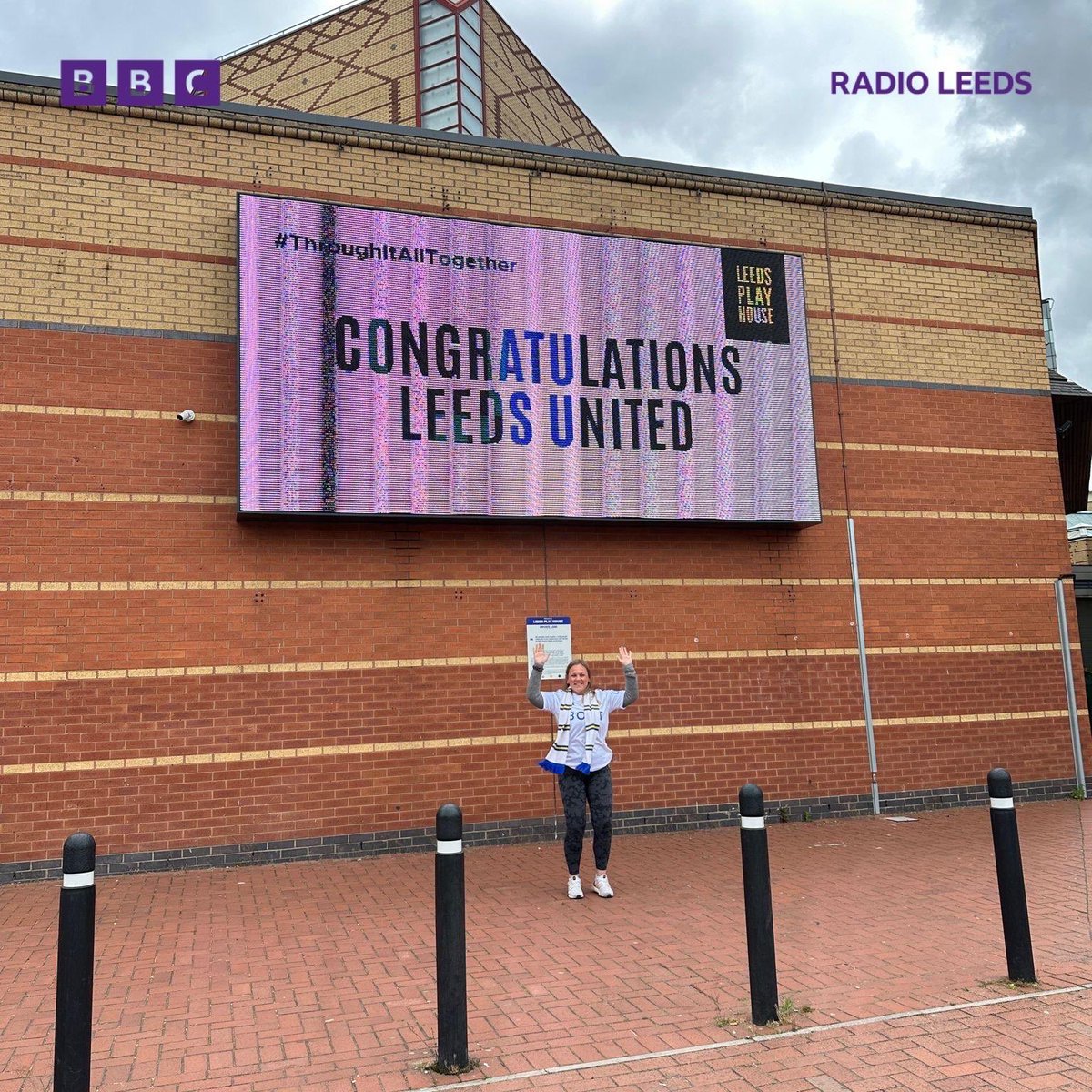 I think  <a href="/our_rachel/">✨Rachel Marriner</a> is ready to party <a href="/LeedsPlayhouse/">Leeds Playhouse</a> 

#LUFC