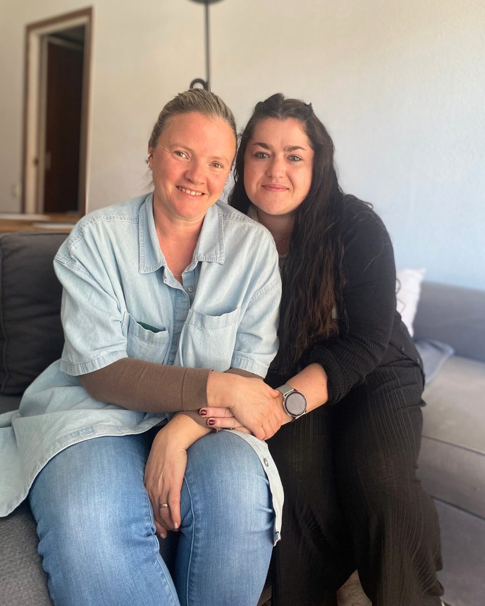 L'Ana Belén cuida el seu marit, nosaltres la cuidem a ella.🧡

No és fàcil per a cap família ser tan lluny de casa per tenir cura d'una persona malalta, però des de la FJF intentem que la seva estada sigui el més còmode possible.

#amblesfamíliesdelsmalalts #personesquecuiden