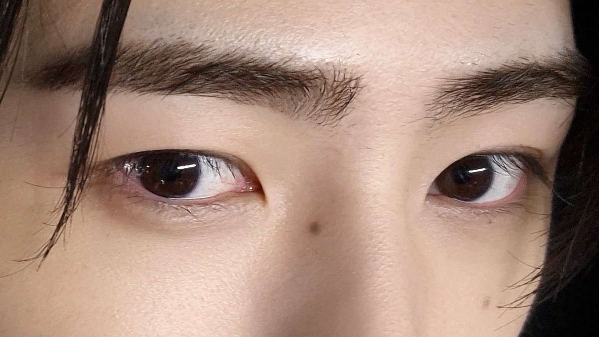 enhvick's tweet image. hes so perfect