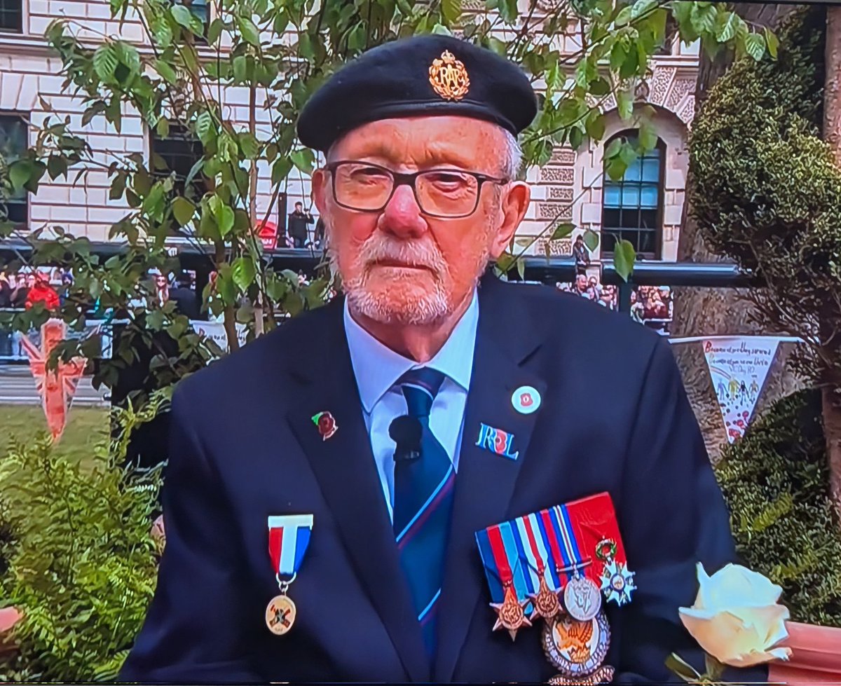 "I was lucky, I got out. Many didn't."

WWII Veteran Alan Kennett, 100.

#VEDay #VEDay80 #WW2