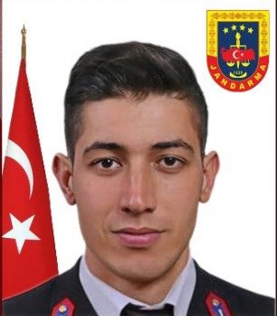 Tunceli İl Jandarma Komutanlığı’nda Görev Yapan J #UzmanÇavuş Aykut YAKALI Vefat Etmiştir. 

Milletimizin Başı Sağ Olsun