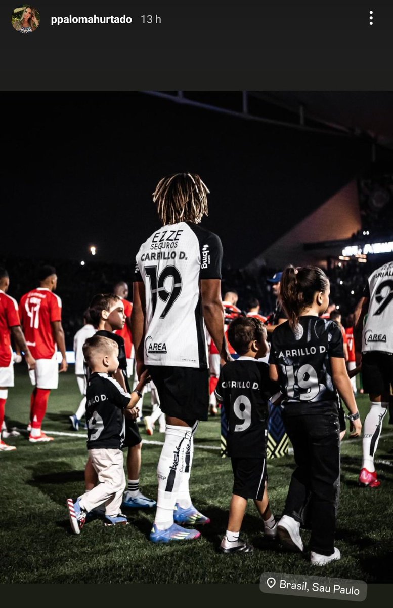Filho do jogador Luciano Vietto do Racing entrou em campo com André Carrillo na última partida.
Esposa do jogador postou este story.