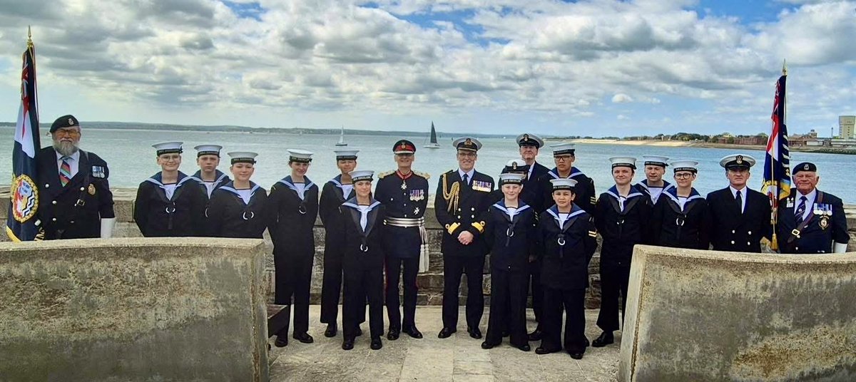 Lt Cdr (VCC) Regional Officer (South) (@vccsouthregion) on Twitter photo Well done to HMS Excellent RNVCC who supported both the Lord Lt of Hampshire and Lord Mayor of Portsmouth in commemorating VE80 in Old Portsmouth. <a href="/VCCcadets/">Volunteer Cadet Corps</a> <a href="/rncadetforces/">Royal Navy Cadet Forces</a> <a href="/ExcellentRNVCC/">HMS Excellent RNVCC</a> <a href="/portsmouthnews/">The News, Portsmouth</a> Well done to HMS Excellent RNVCC who supported both the Lord Lt of Hampshire and Lord Mayor of Portsmouth in commemorating VE80 in Old Portsmouth. <a href="/VCCcadets/">Volunteer Cadet Corps</a> <a href="/rncadetforces/">Royal Navy Cadet Forces</a> <a href="/ExcellentRNVCC/">HMS Excellent RNVCC</a> <a href="/portsmouthnews/">The News, Portsmouth</a>