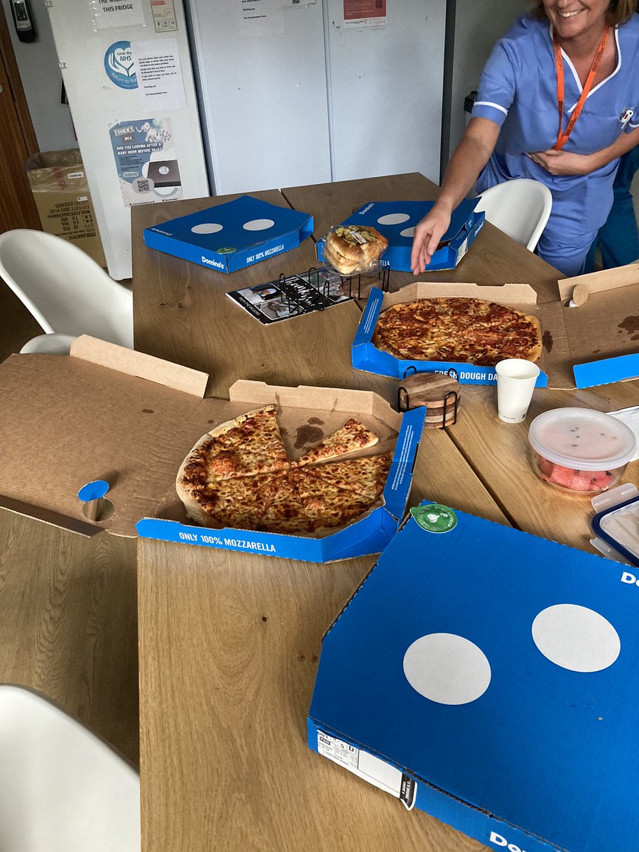 UHS Neonatal Unit (Southampton) (@uhs_neonates) on Twitter photo ITU can be tough, staff wellbeing is so important to us as a team! Little bits and treats helps <a href="/UHSFT/">University Hospital Southampton 💙</a> #wellbeing #teamworkmakesthedreamwork ITU can be tough, staff wellbeing is so important to us as a team! Little bits and treats helps <a href="/UHSFT/">University Hospital Southampton 💙</a> #wellbeing #teamworkmakesthedreamwork