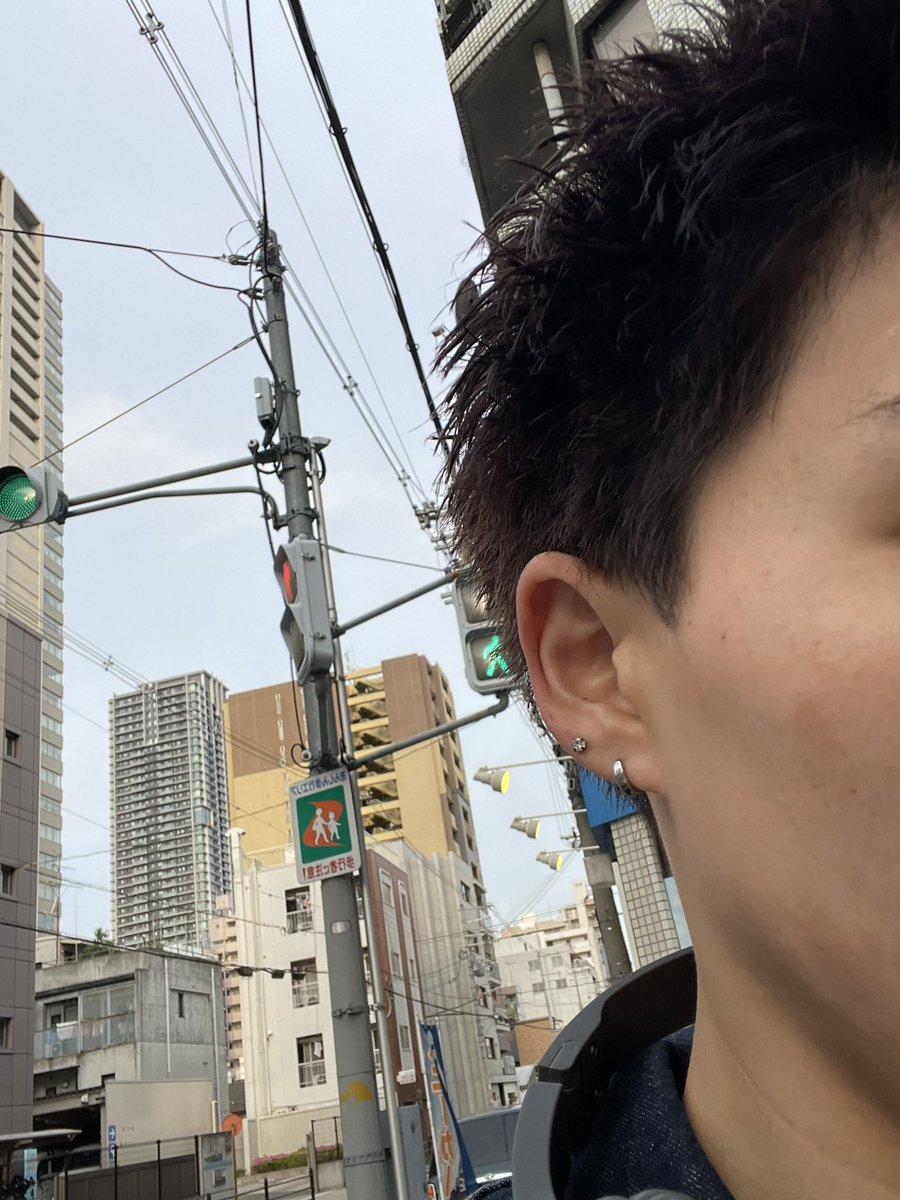 切った！！
初刈り上げなし！
 #短髪
 #スパイキー
 #派手髪にしたい