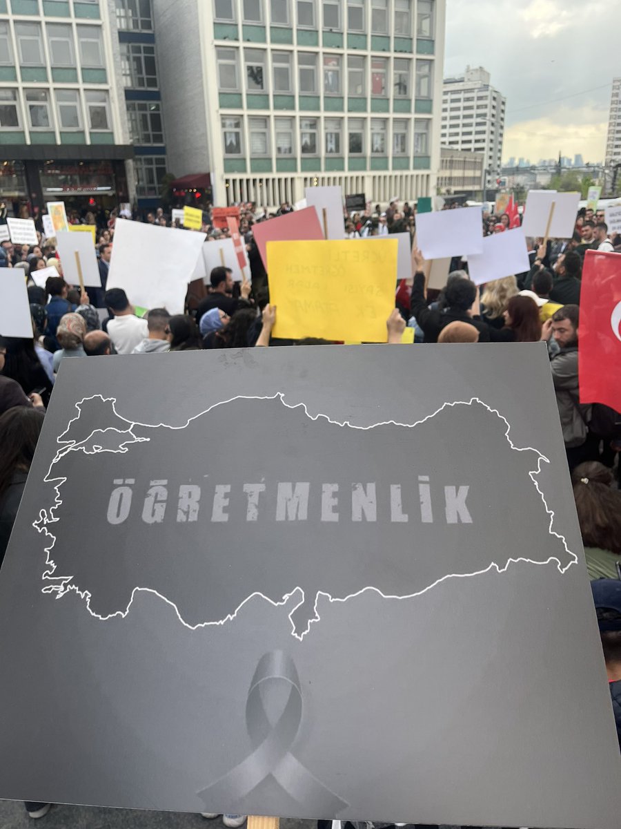 Bir kapı kapanır, ek atamayla bir yenisi aralanır.
#EkAtama2024MebVeMaliyede