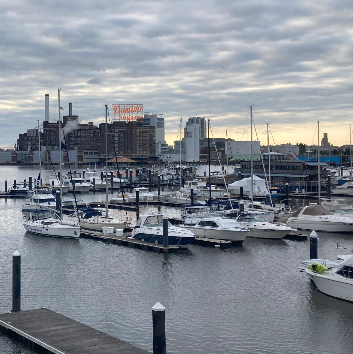 Feliz Cinco de Mayo in Baltimore.  🇲🇽
Make it a great day! 🖤💛