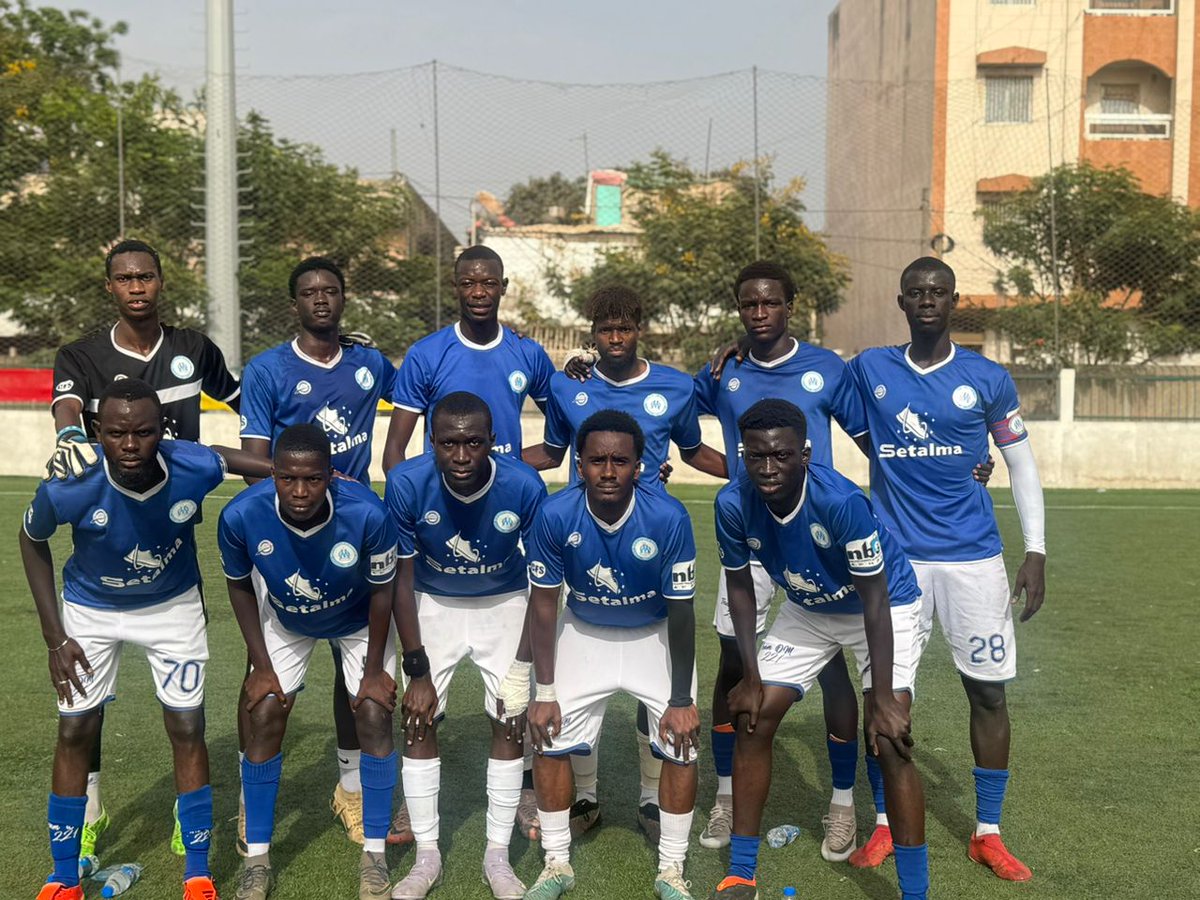MbayeBabacarC10's tweet photo. Désolé de vous avoir lâcher équipe. C’est une défaite qui fait mal mais ce genre de moment, c’est exactement ce qui forge les champions. C’est une nouvelle occasion de progresser, de travailler, de corriger, et surtout de revenir plus fort. 
#TeamEsprit 
#OnLâcheRien
#BackToBack https://t.co/JH1WgYkPaa