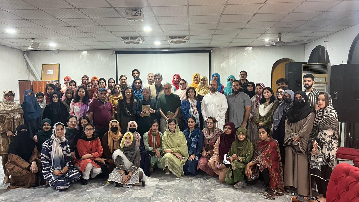 Saara Khan (@saara_khann) on Twitter photo Psychosis requires both medication💊 and compassionate CBT support🧘♂️ Grateful to have attended a 3-day short course on CBT for Psychosis,an insightful & enriching experience with Prof. Farooq Naeem <a href="/farooqnaeem7/">Farooq Naeem</a> & Ms. Nazish🙌🏻
A truly valuable learning opportunity! <a href="/pactpakistan/">Pakistan Association Of Cognitive Therapy</a> Psychosis requires both medication💊 and compassionate CBT support🧘♂️ Grateful to have attended a 3-day short course on CBT for Psychosis,an insightful & enriching experience with Prof. Farooq Naeem <a href="/farooqnaeem7/">Farooq Naeem</a> & Ms. Nazish🙌🏻
A truly valuable learning opportunity! <a href="/pactpakistan/">Pakistan Association Of Cognitive Therapy</a>