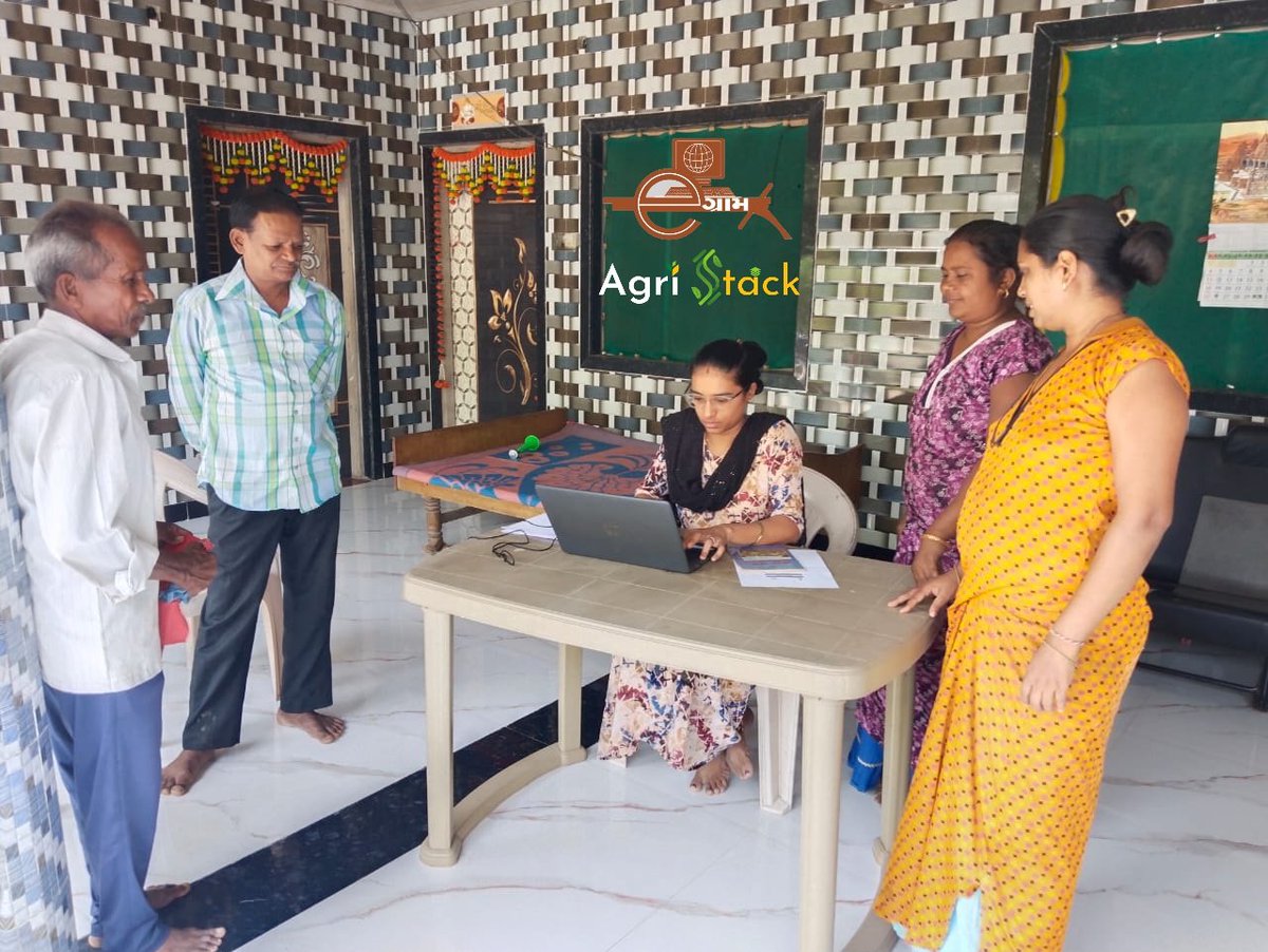 વાપી તાલુકાના કોપરલી ગામના #eGram #VCE તૃપ્તિબેન દ્વારા ઘરે ઘરે જઈને #FarmerRegistry અંતર્ગત ખેડૂતોની નોંધણી પ્રક્રિયા કરવામાં આવી રહી છે.

જો આપ ખેડૂત હોવ તો નોંધણી પ્રક્રિયા માટે આપના નજીકના eGram કેન્દ્ર ખાતે VCE નો સંપર્ક કરવા વિનંતી.
<a href="/DDO_VALSAD/">DDO Valsad</a> <a href="/dyddo_valsad/">DY DDO VALSAD</a> <a href="/GujaratGram/">eGramGujarat</a>