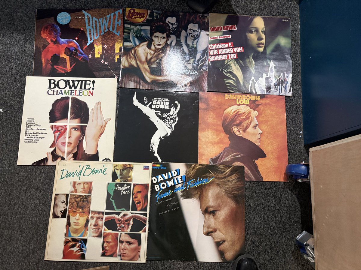 Bowie Bowie and more Bowie shop open till 5