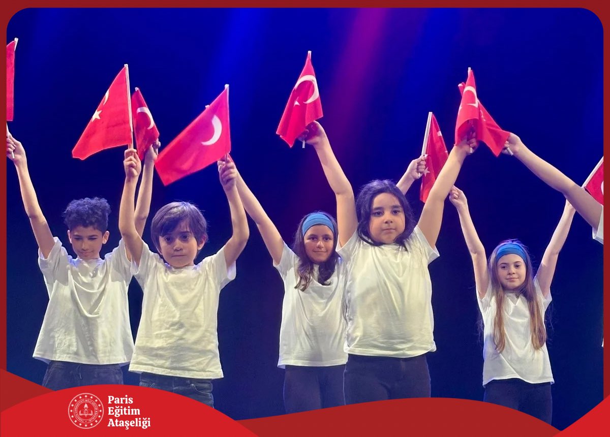 Parisegitim's tweet image. Goussainville şehrinde gerçekleştirilen 23 Nisan Ulusal Egemenlik ve Çocuk Bayramı kutlama programına katıldık. 🇹🇷

Programın hazırlanmasında emek veren öğretmenimize, öğrencilerimize, dernek yöneticileri ve katkı sunan herkese gönülden teşekkür ederiz.

@tcmeb
@mebyyegm