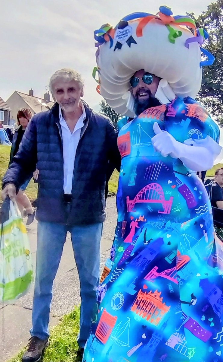 The official Big Pink Dress tweet media