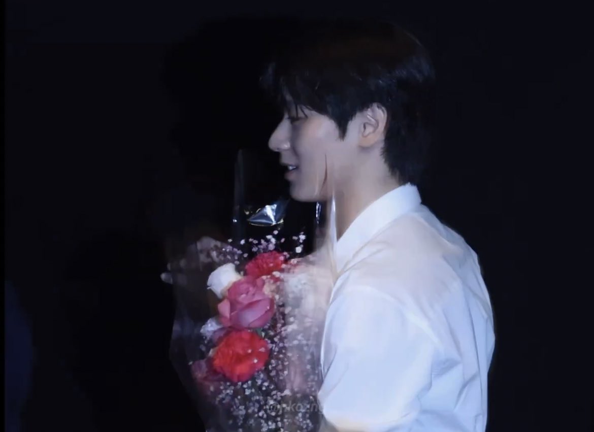 chu (@zzuitty) on Twitter photo 