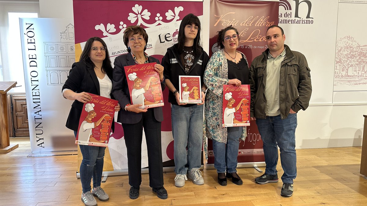 Ayuntamiento de León - Cultura (@aytoleoncultura) on Twitter photo 📚 Ya están listos los ingredientes para disfrutar de una nueva edición de la <a href="/ferialibro_leon/">Feria del Libro de León</a>: 'Entre libros y fogones'
🍽️ El entrante en forma de pregón correrá a cargo de Yolanda y Juanjo del <a href="/cocinandos/">Juanjo Cocinandos</a> el 15 de mayo
ℹ️ El resto del menú: tinyurl.com/bdzbcvfn 📚 Ya están listos los ingredientes para disfrutar de una nueva edición de la <a href="/ferialibro_leon/">Feria del Libro de León</a>: 'Entre libros y fogones'
🍽️ El entrante en forma de pregón correrá a cargo de Yolanda y Juanjo del <a href="/cocinandos/">Juanjo Cocinandos</a> el 15 de mayo
ℹ️ El resto del menú: tinyurl.com/bdzbcvfn