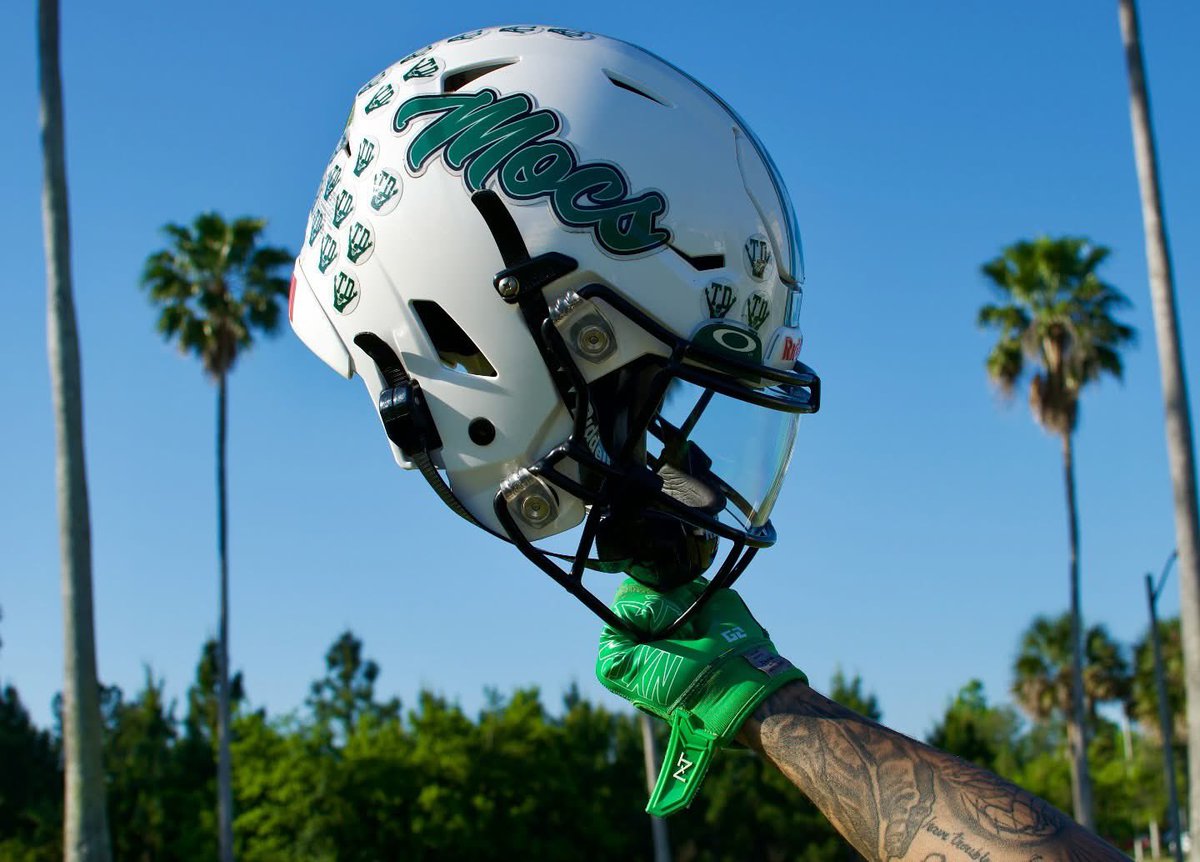 What a great weekend down in Jacksonville, I will tell you that the staff is fully committed and hungry to win this year! The Mocs culture has everything for a player to be successful..  I am truly blessed to be able to work and a build a championship caliber squad 🏆🐍🐍🐍 #Mocs