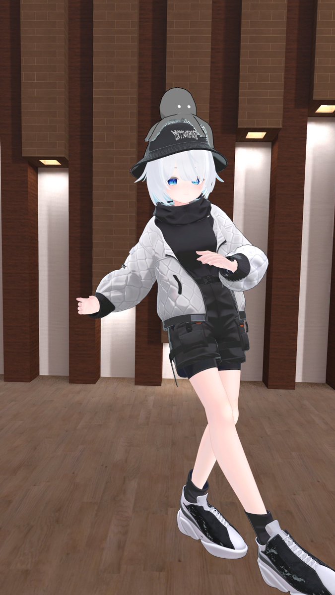 頂いた衣装がダンスにも似合う！
そろそろジャージは卒業したいけど、あとは軽量化できるか...