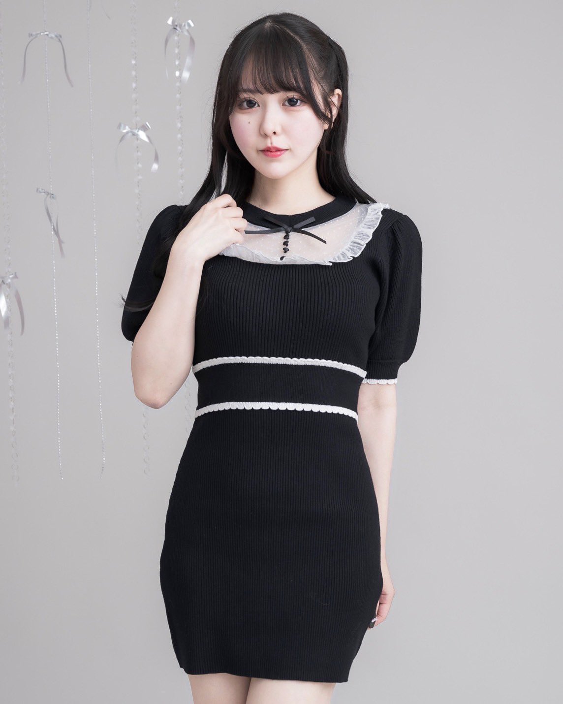 pium チュールフリルドーリーニットパフワンピ