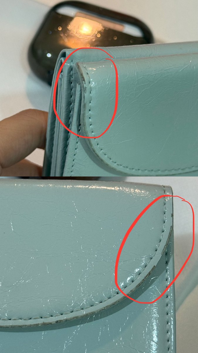 imymeminedm's tweet photo. ส่งต่อFennec crinkle halfmoon wallet สี pale mint 800ส่งฟรี ตำหนิขอบกาวหลุดเล็กน้อยกับรอยดำตามรูป (กล่องยับขอคนไม่ซี รูปในเทรด) ขอรูปพต ได้ค่ะ
#ส่งต่อ #ส่งต่อกระเป๋า #ส่งต่อfennec #กระเป๋าfennec #fennecthailand #fennecพร้อมส่ง #fennec #ส่งต่อกระเป๋า #กระเป๋ามือสอง #กระเป๋าสตางค์ https://t.co/1lezBbymDP